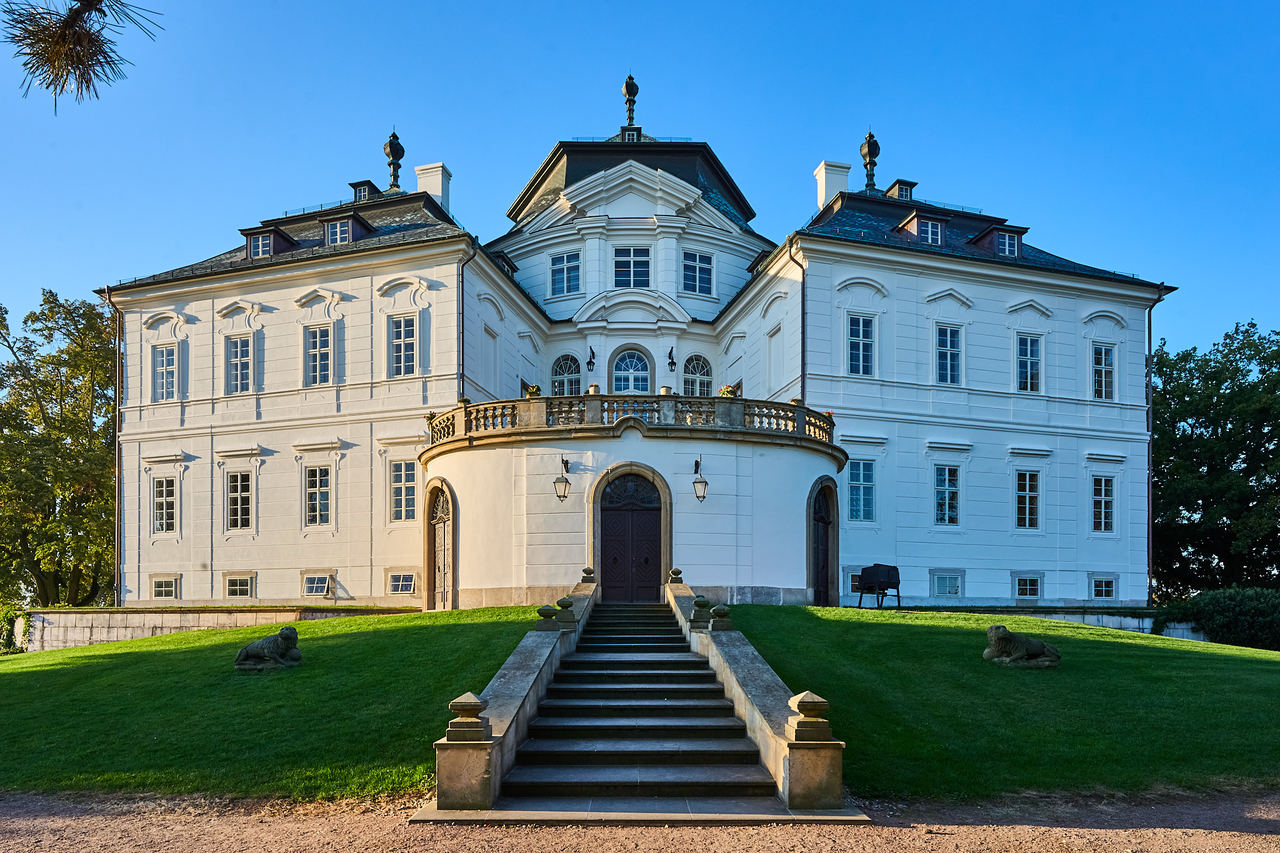 Adventní prohlídky na zámku Karlova Koruna