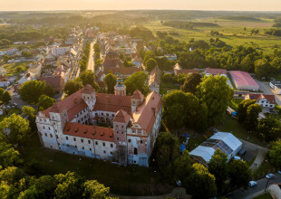 Hned u dálnice A4 - podívejte se cestou
